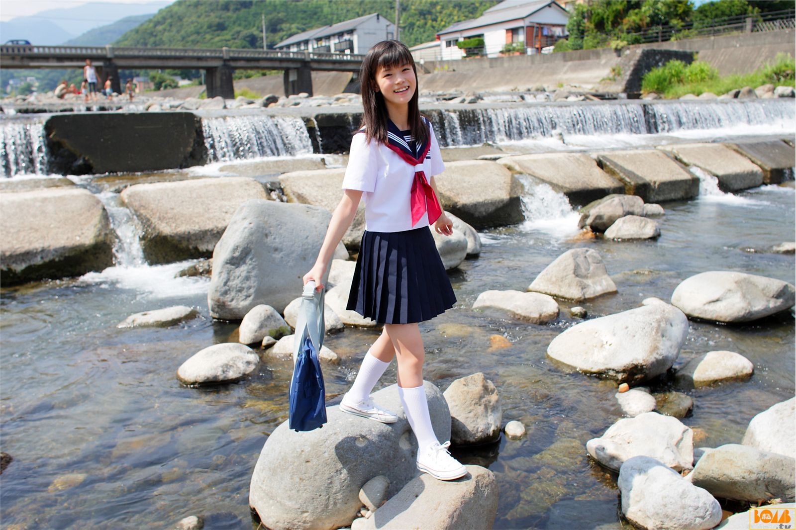 石川葵 Aoi Ishikawa Bomb.tv 日本美女制服写真